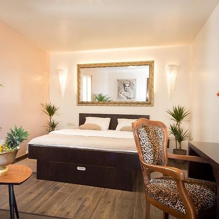 Apartment Shambala Sea View Rovinj Eksteriør billede